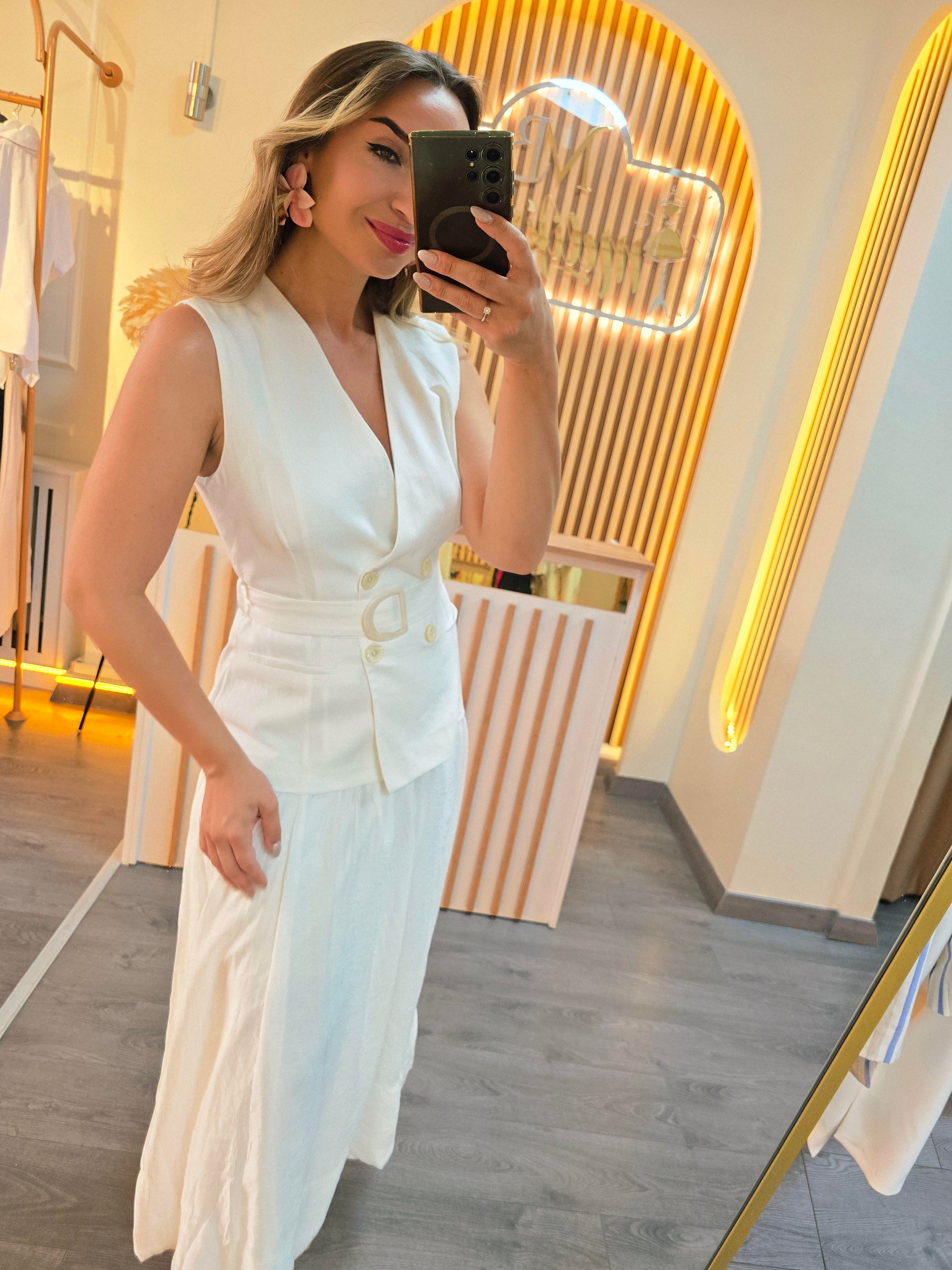 MARKA MODEL YELEKLİ ELBİSE