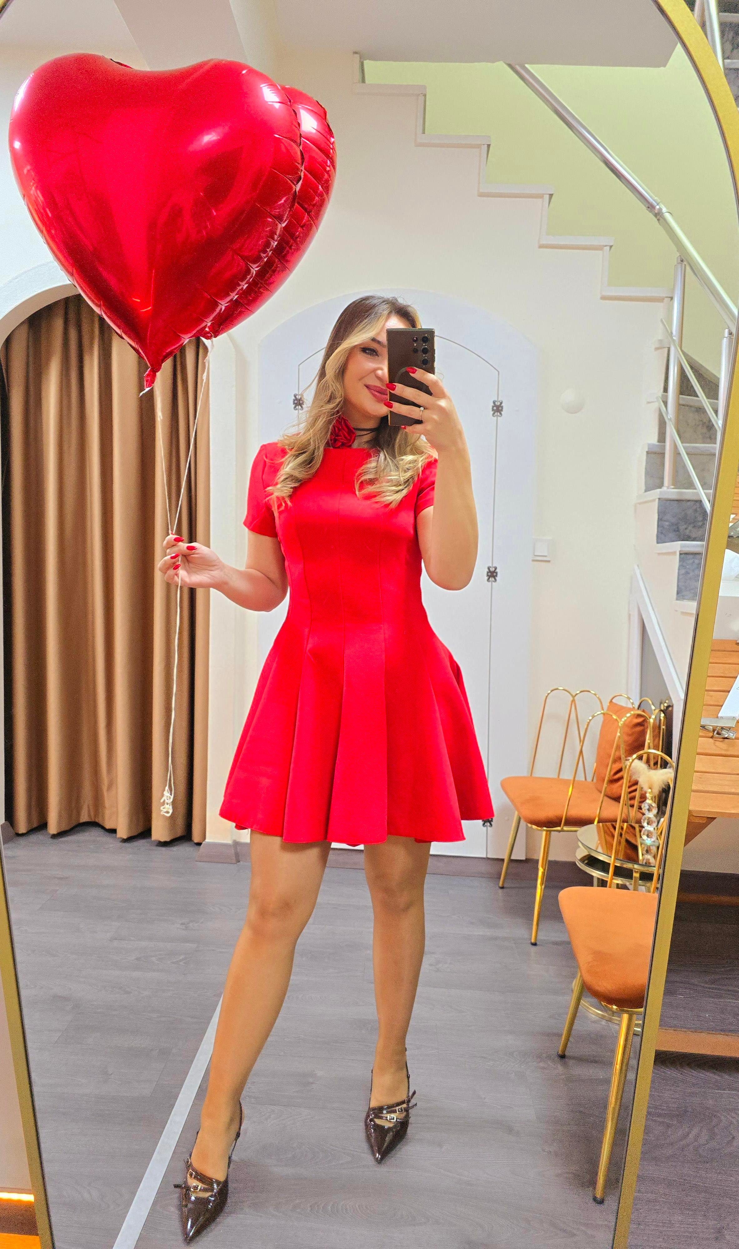 ROSE KIRMIZI ELBİSE