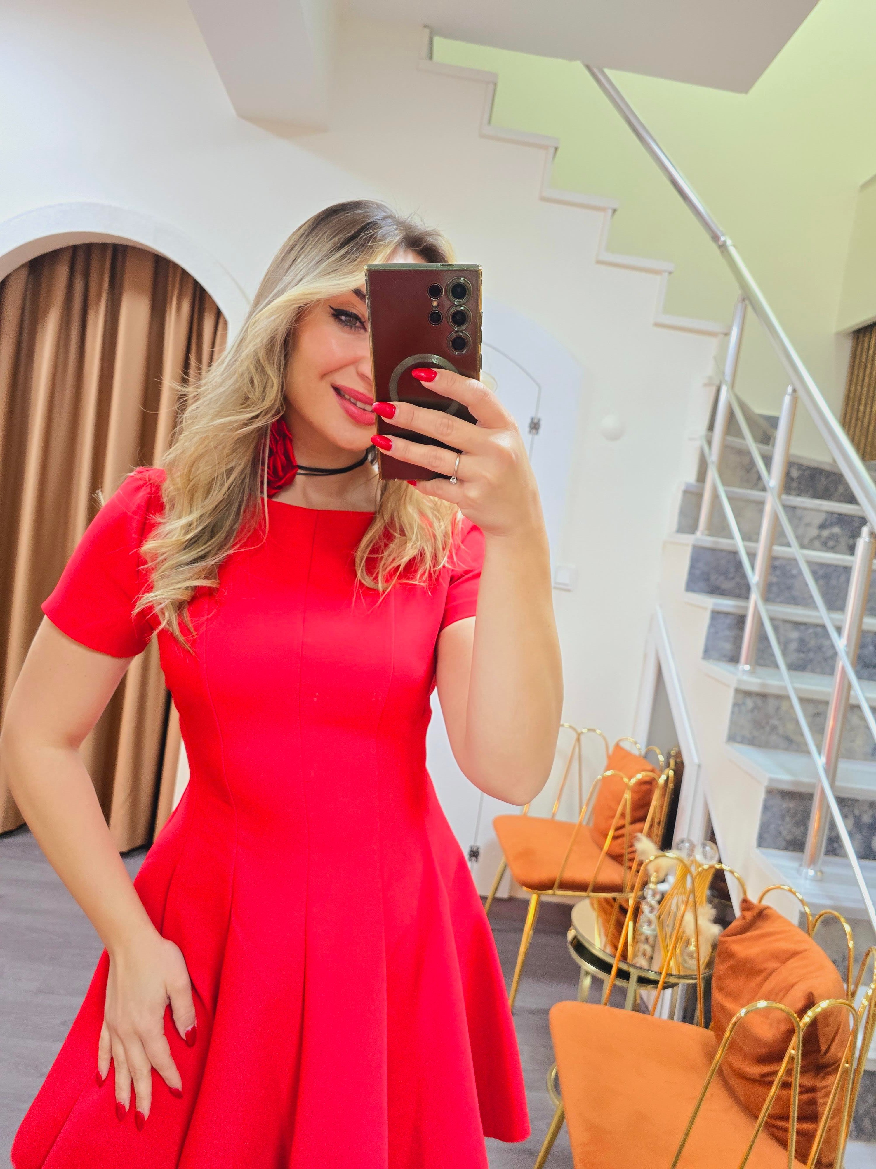 ROSE KIRMIZI ELBİSE