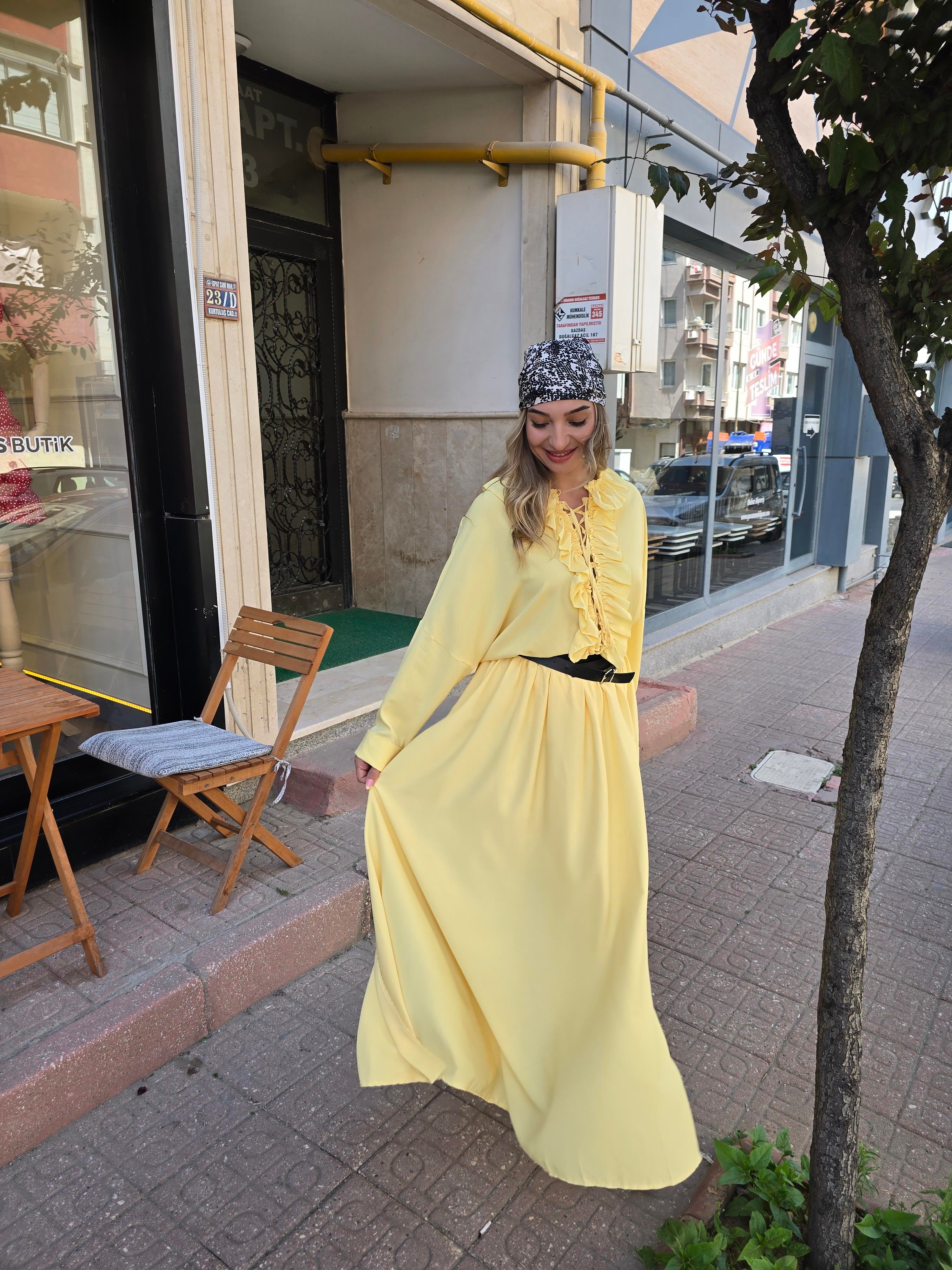 SARI TAKIM