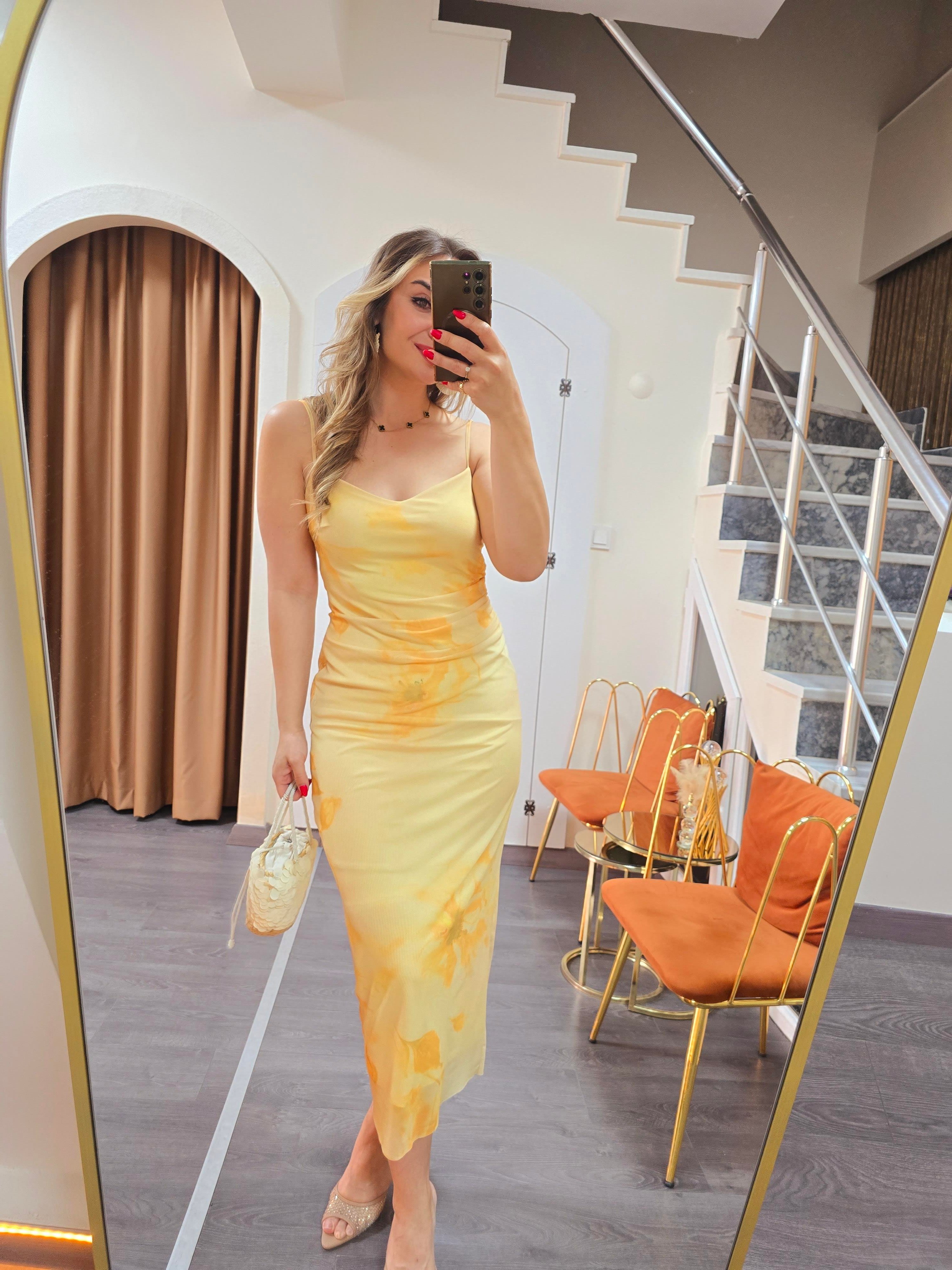 SARI ZR TÜL ELBİSE