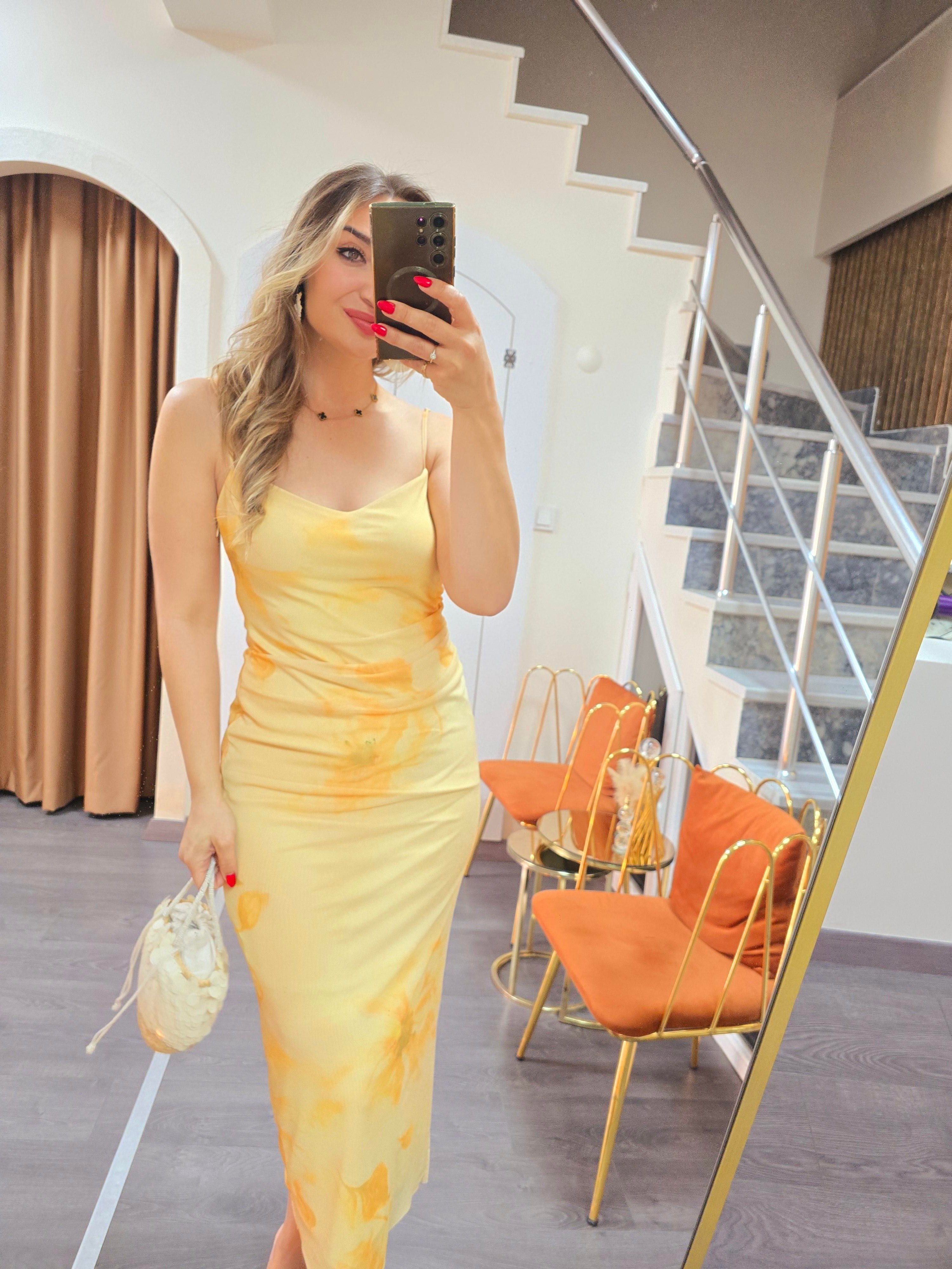 SARI ZR TÜL ELBİSE