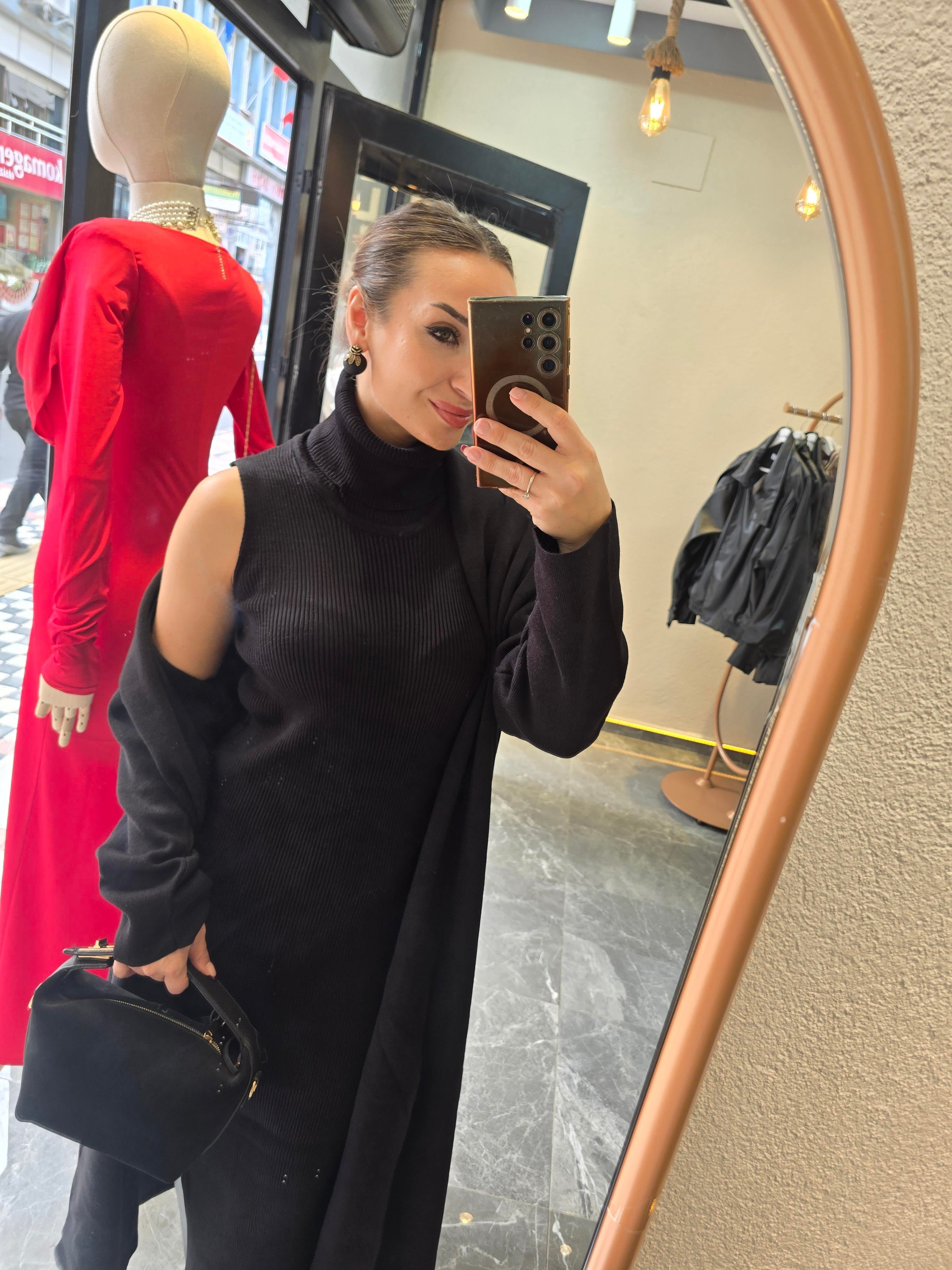 SİYAH ELBİSE HIRKA TAKIM