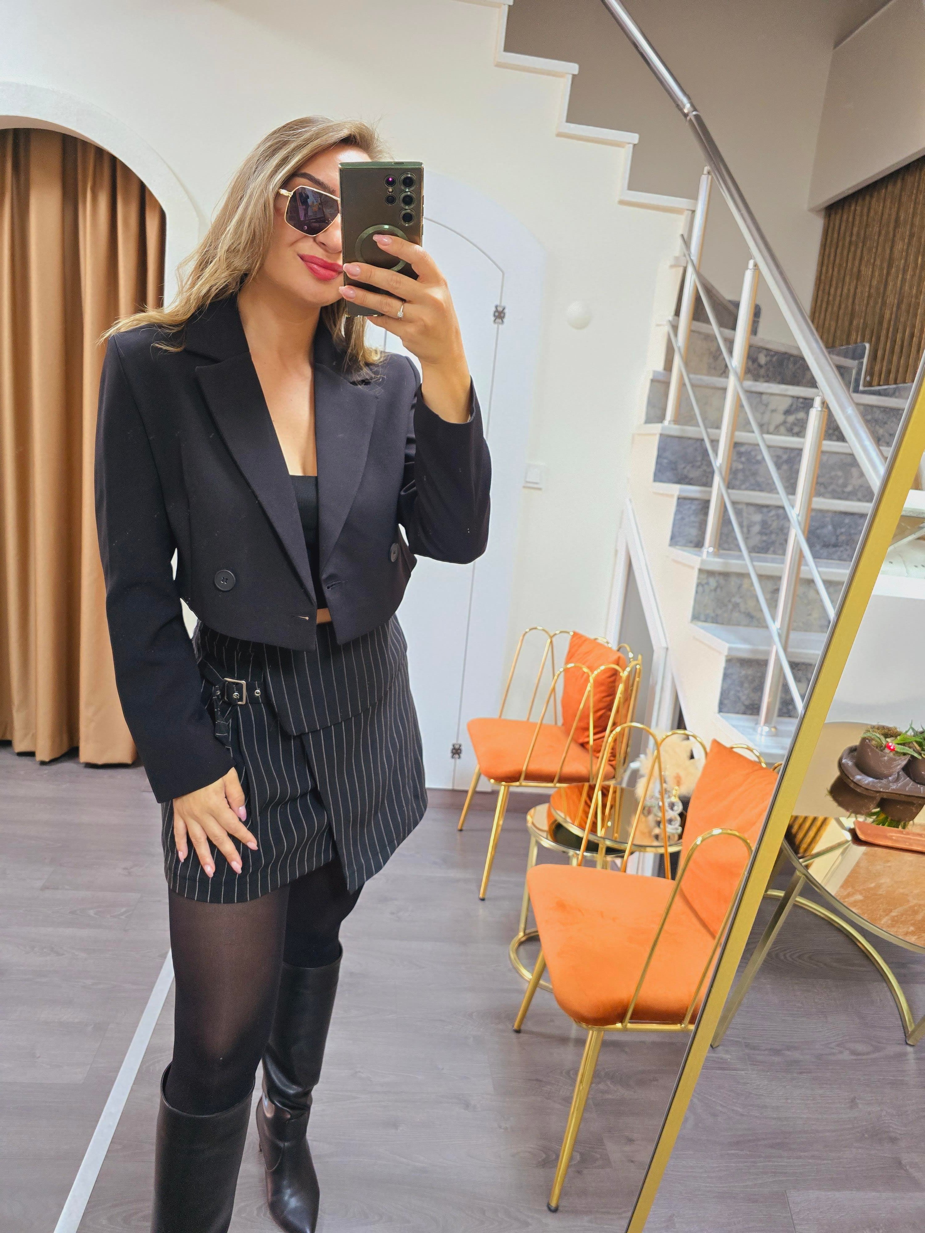 SİYAH KISA BLAZER CEKET