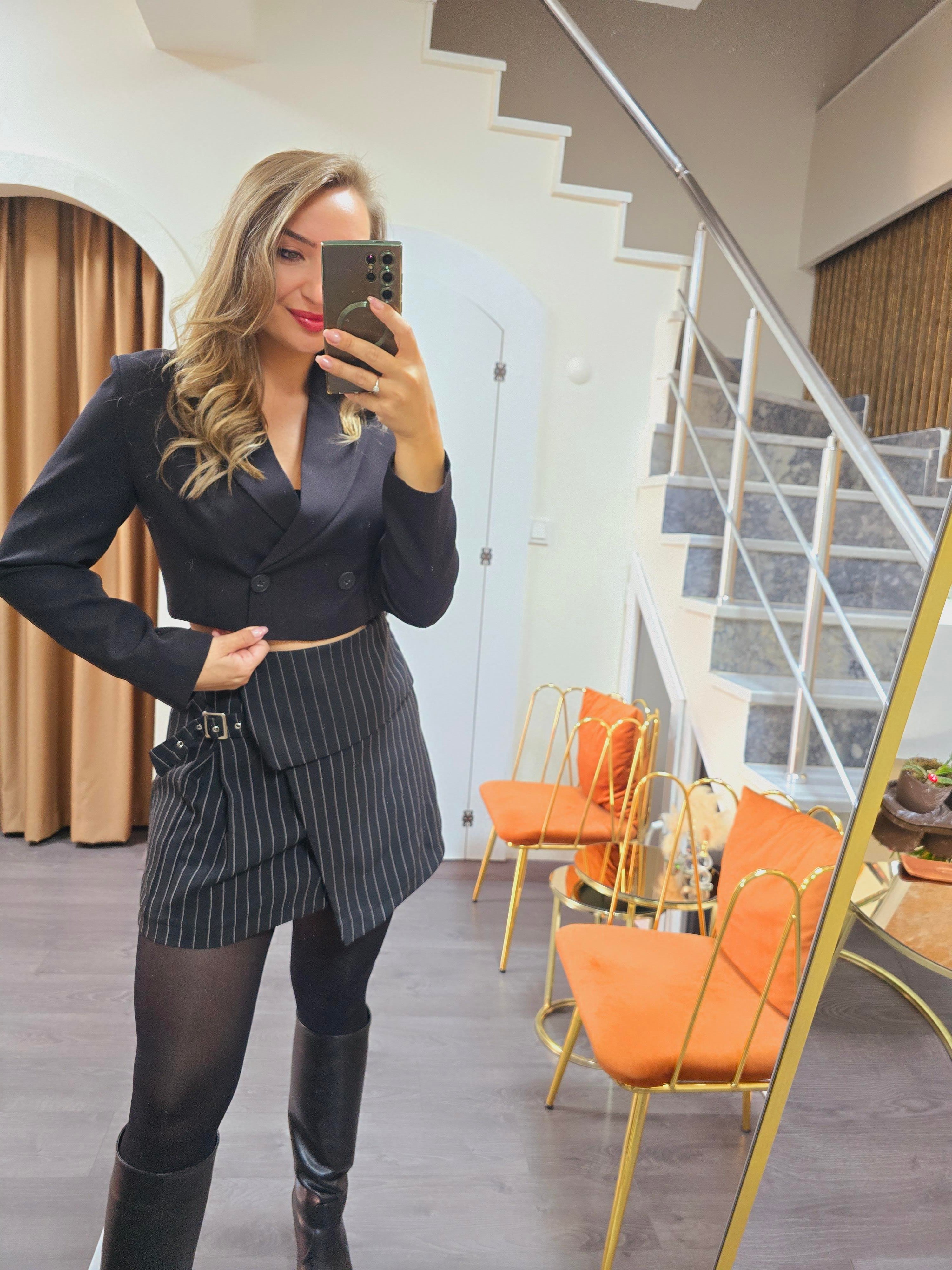 SİYAH KISA BLAZER CEKET
