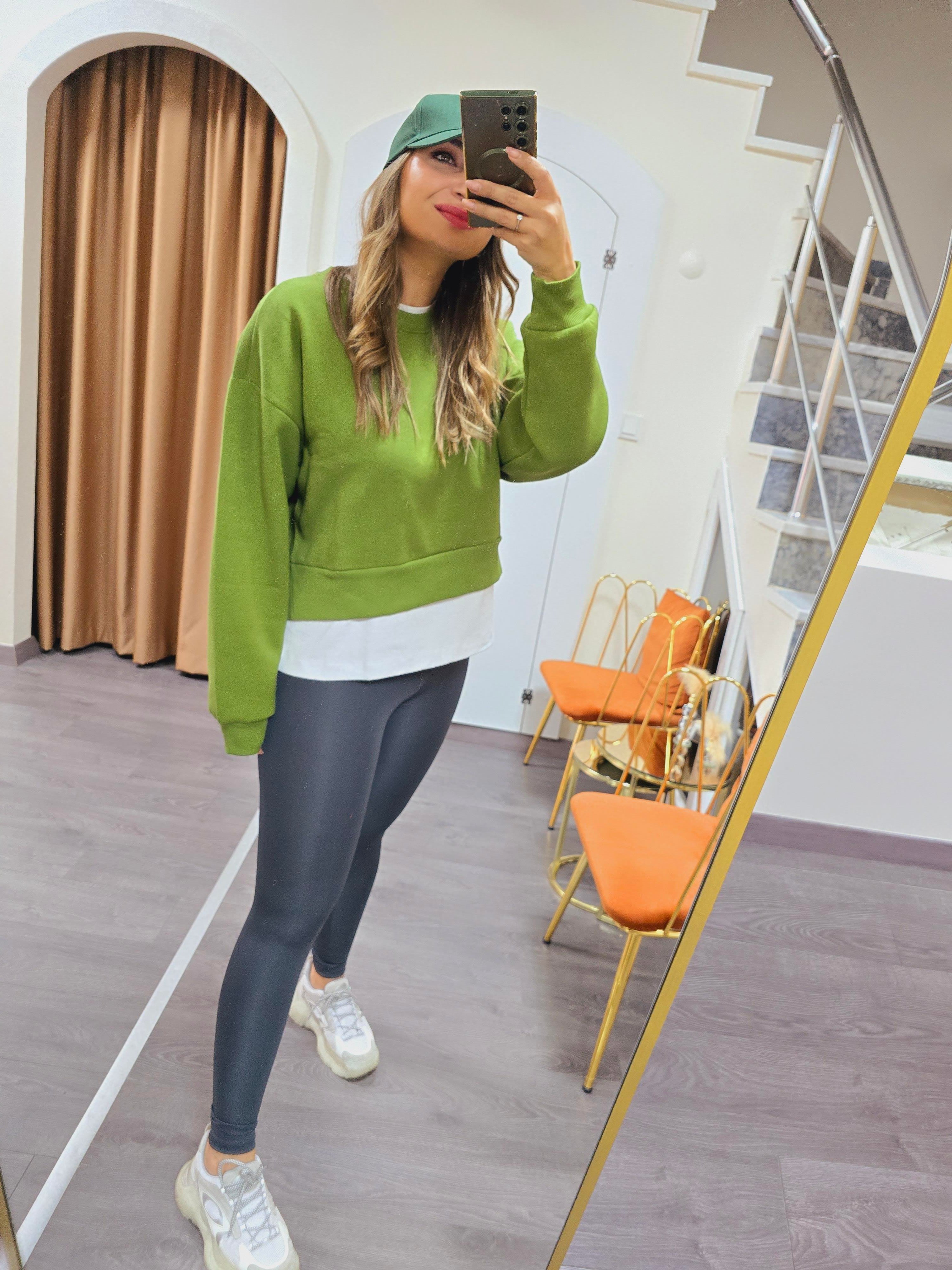 YEŞİL SWEATSHİRT