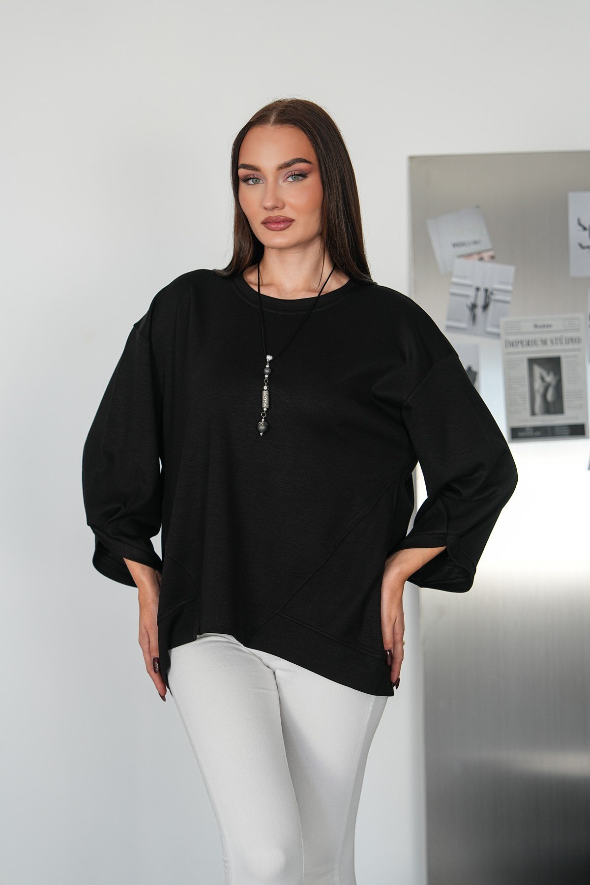 Asimetrik Dikiş Detaylı Kolyeli Sweat