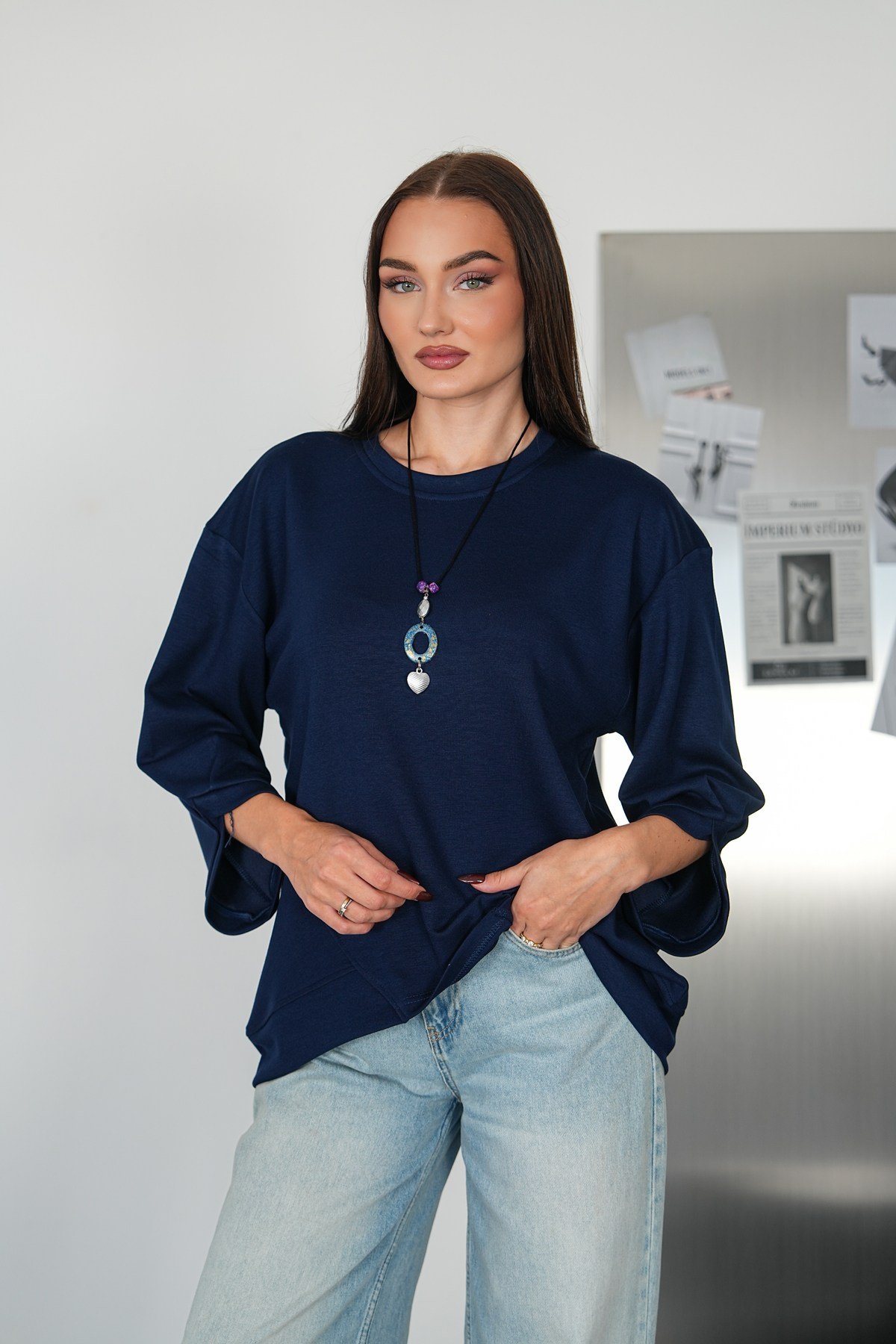 Asimetrik Dikiş Detaylı Kolyeli Sweat