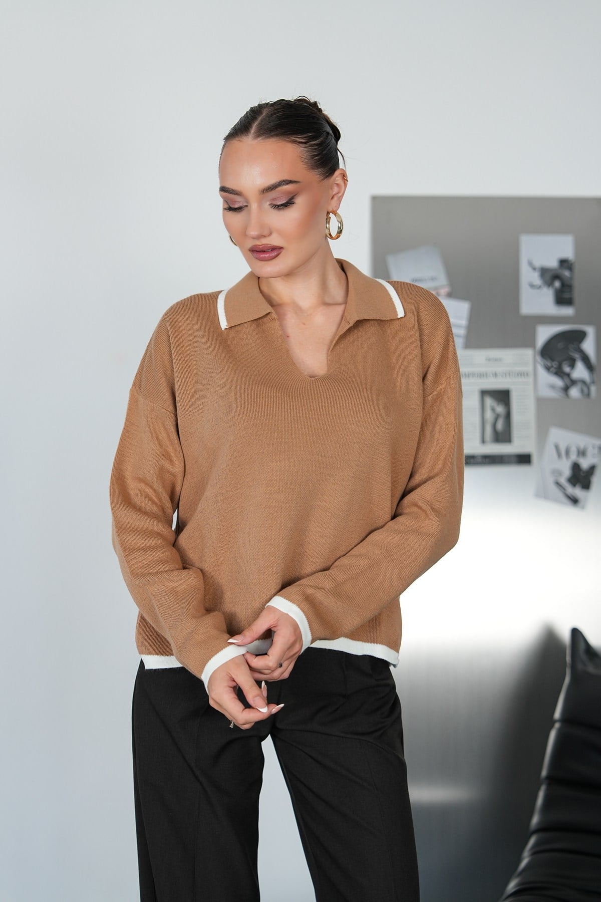 Beyaz Şeritli Polo Yaka Triko Kazak-Camel