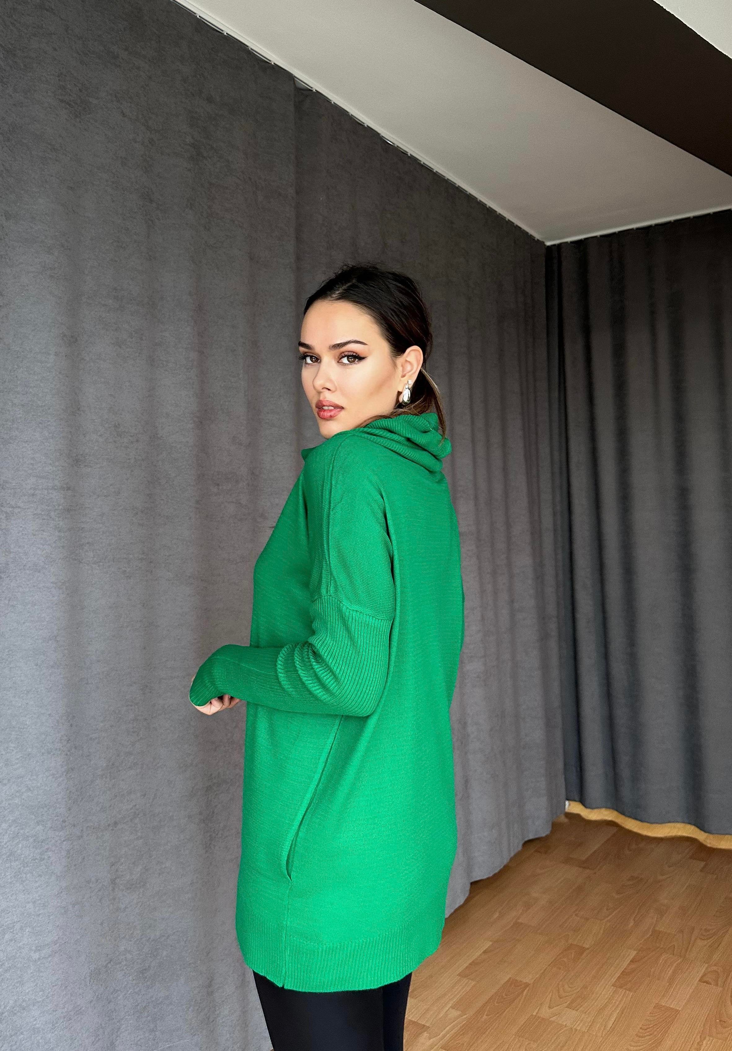Degaje Yaka Triko Kazak Yeşil
