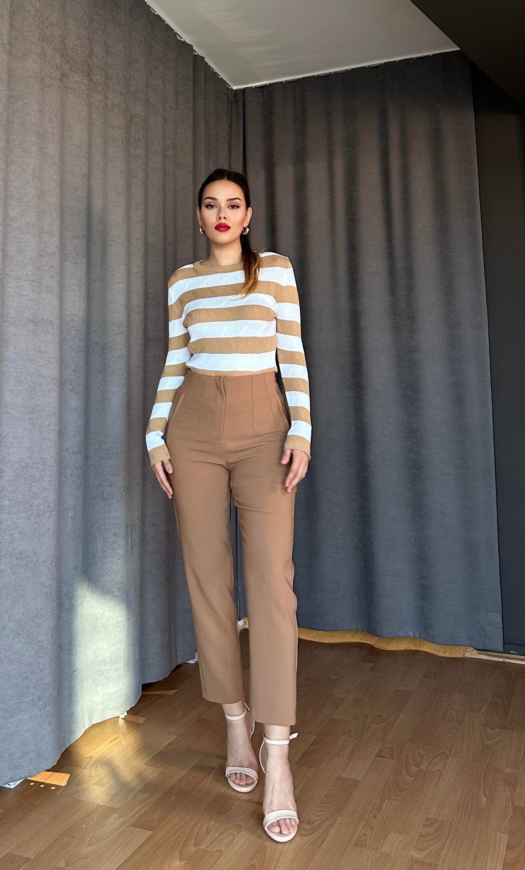 Desenli Body Triko -Camel