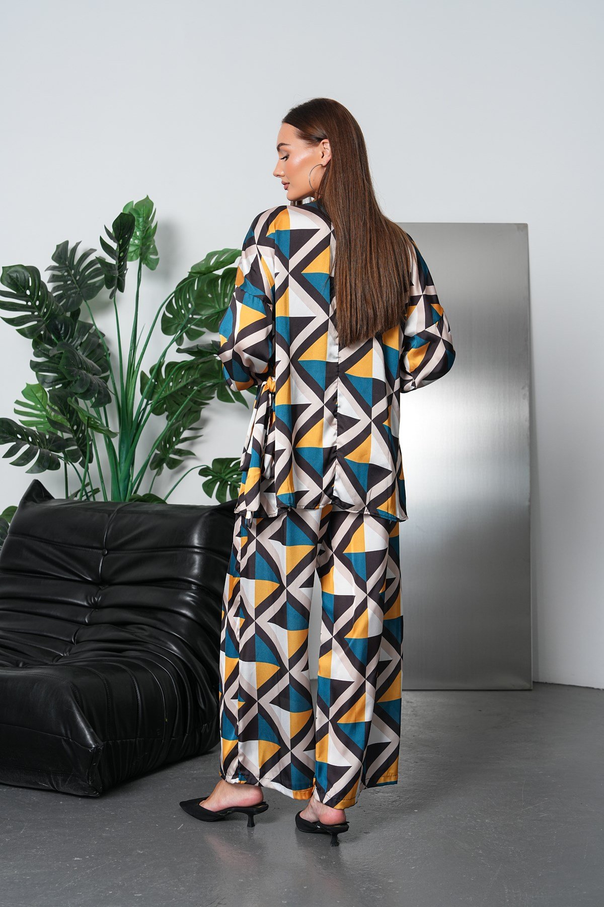 Geometrik Desen Saten Kimono Takım