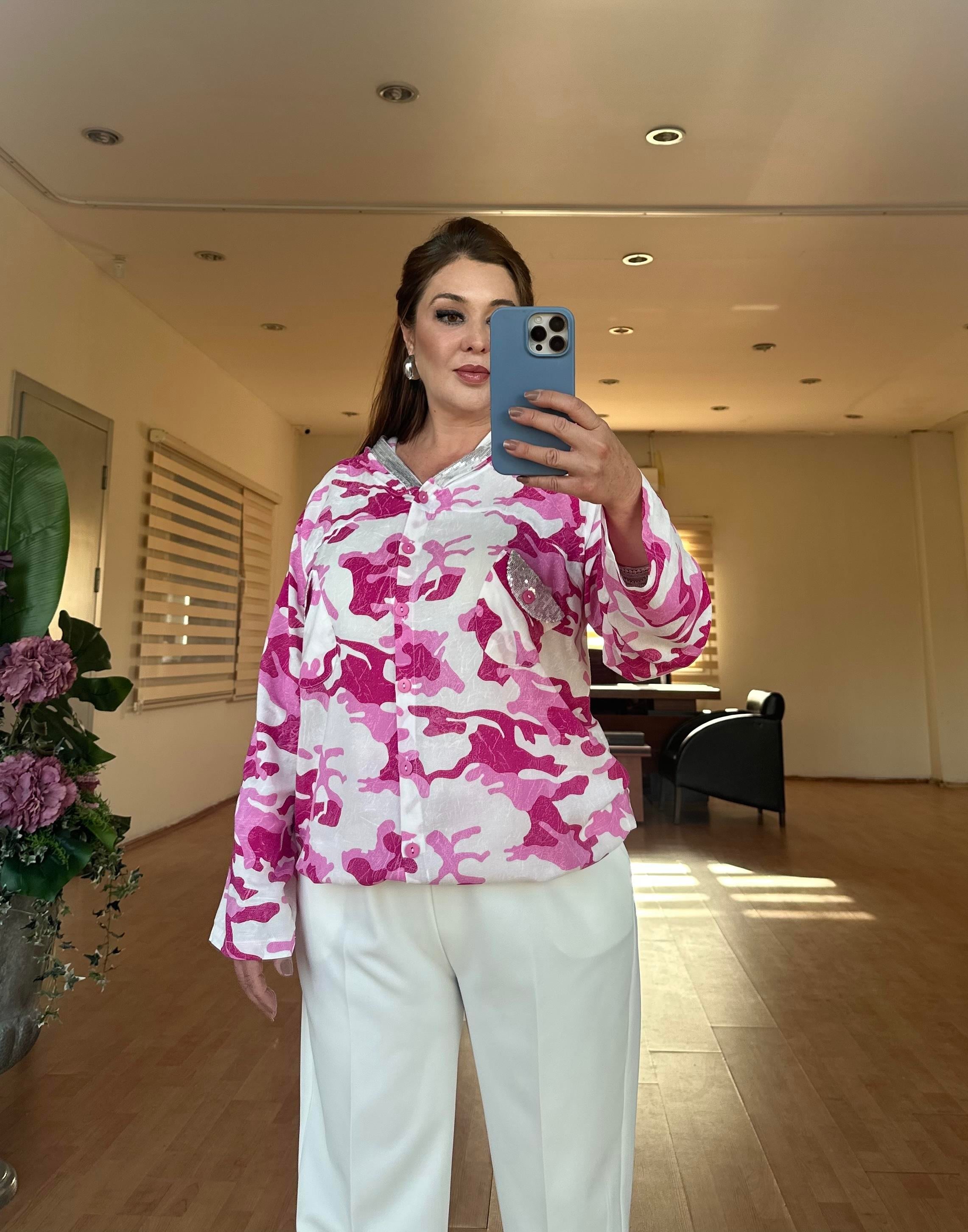Kamuflaj Kapüşonlu Gömlek Pembe-Ekru Desenli