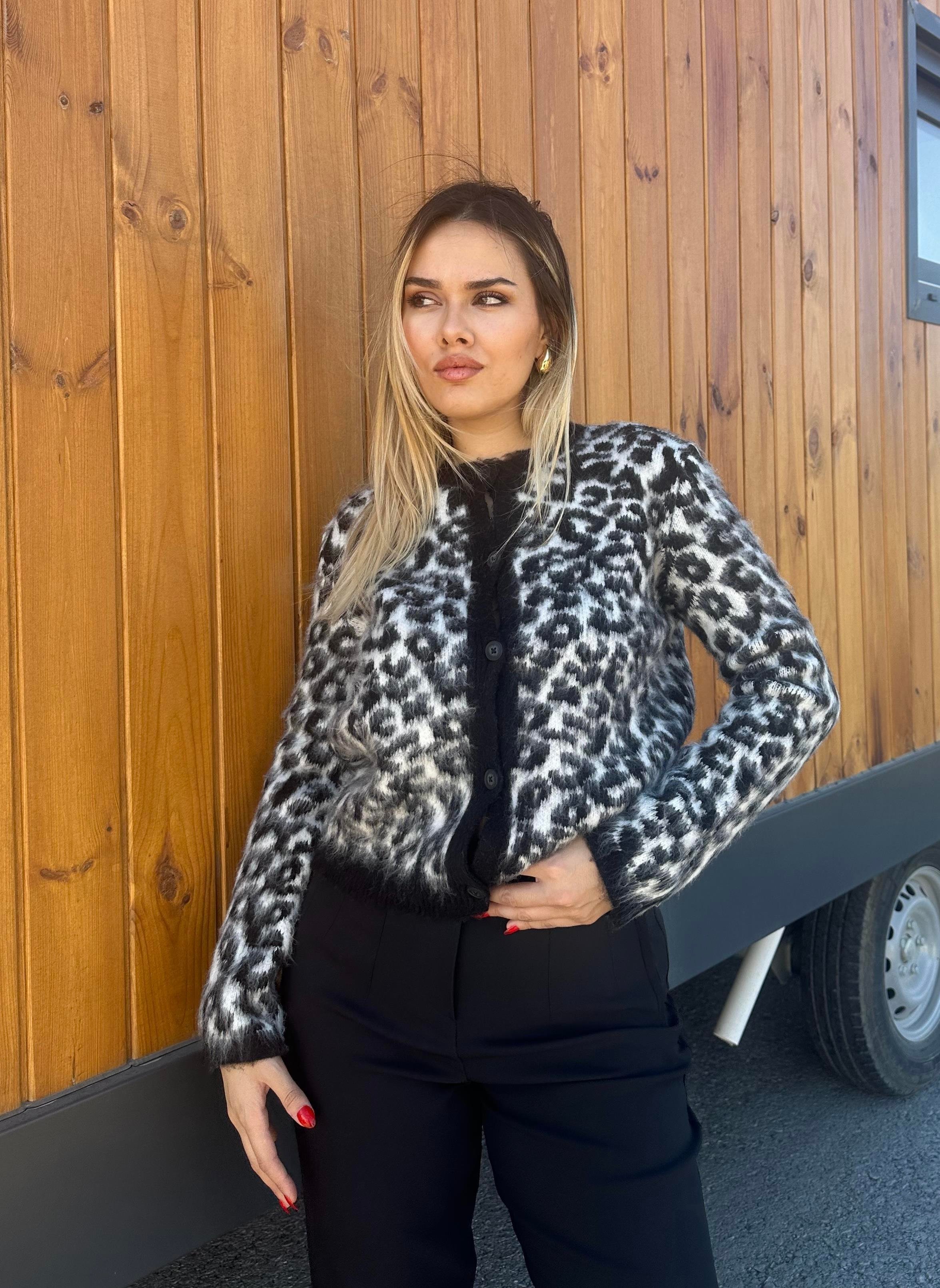 LEOPAR DESENLİ HIRKA - SİYAH - GRİ