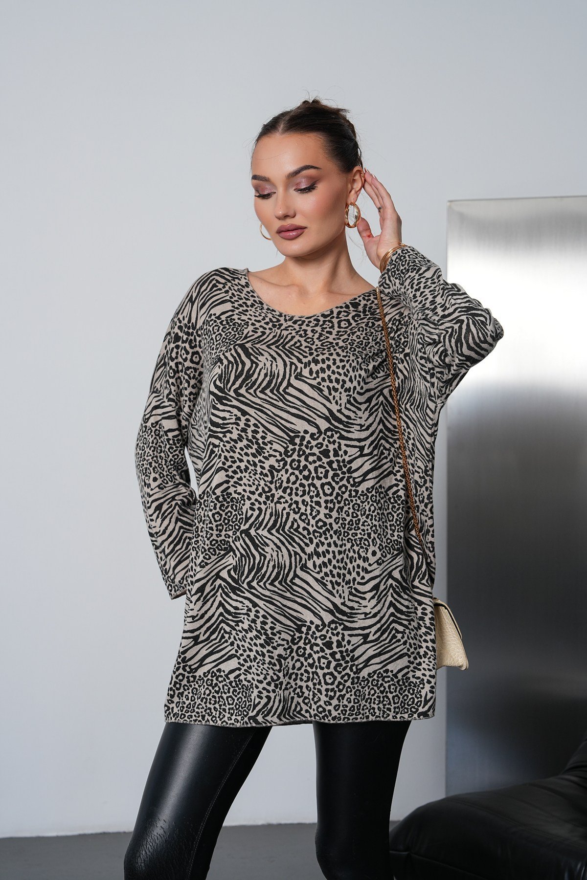 Leopar Desenli İthal Oversize Triko