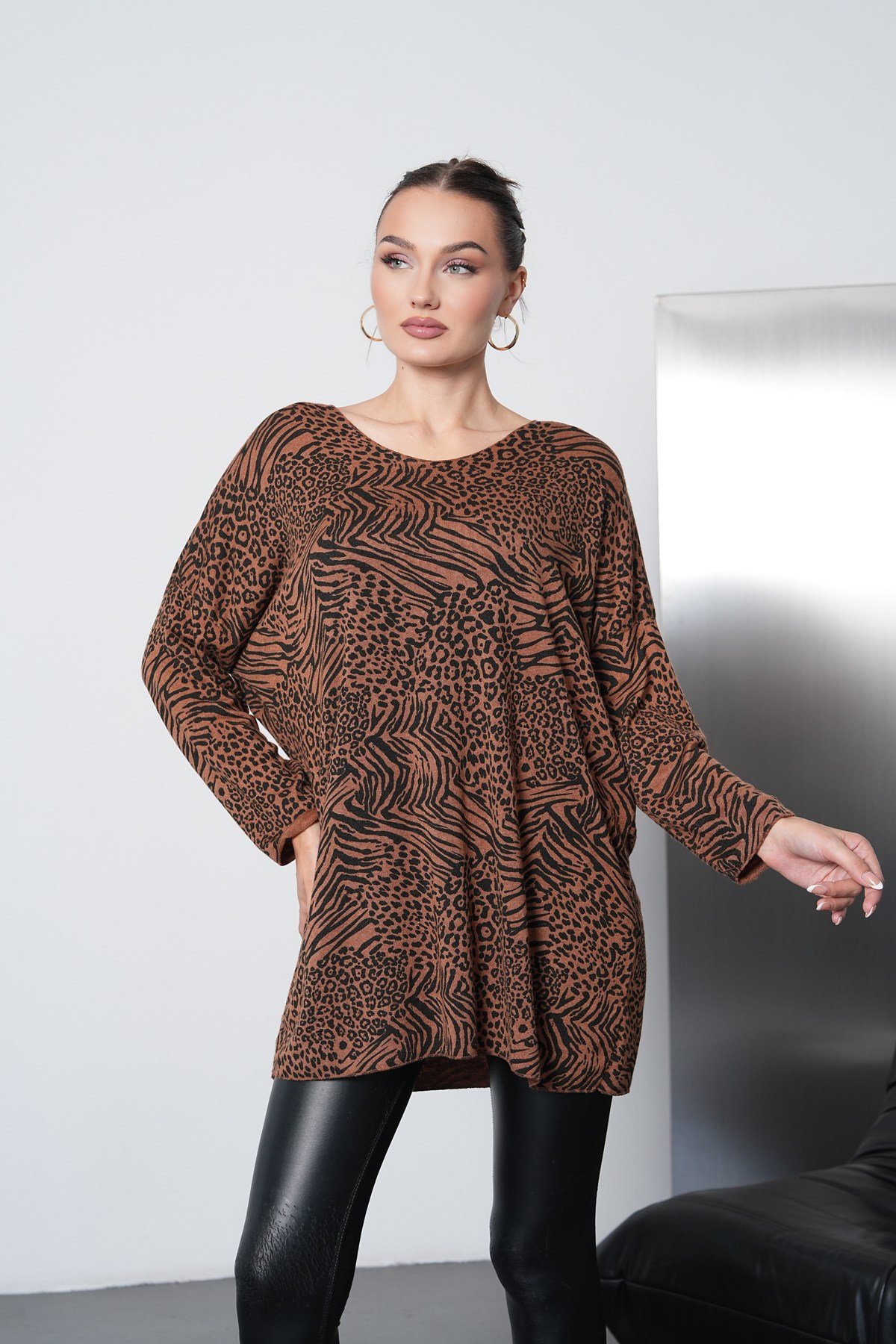 Leopar Desenli İthal Oversize Triko