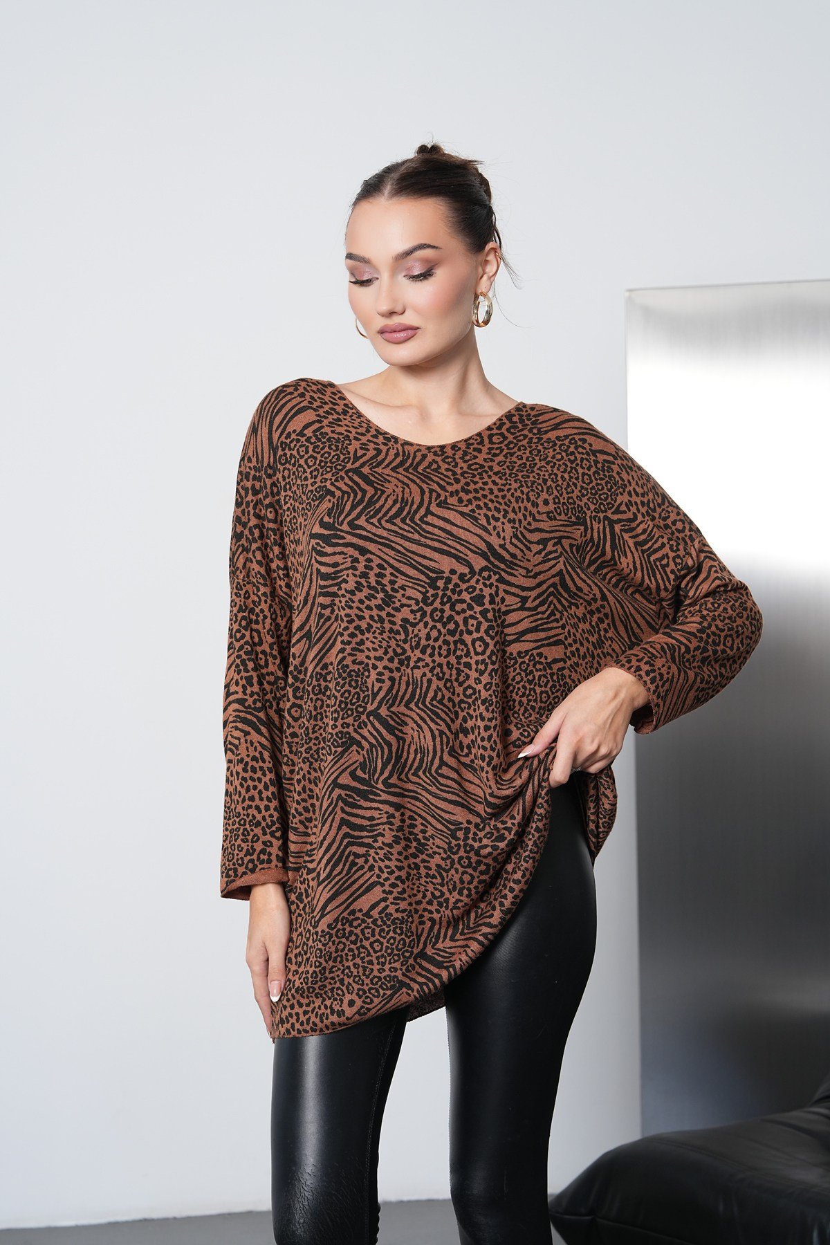 Leopar Desenli İthal Oversize Triko