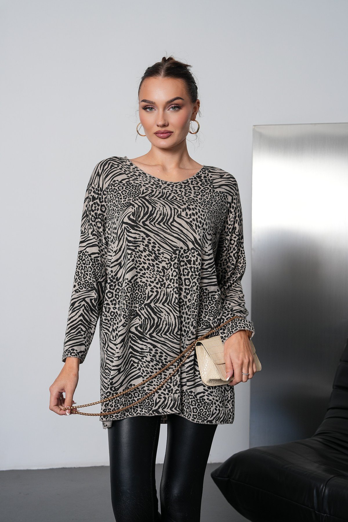 Leopar Desenli İthal Oversize Triko