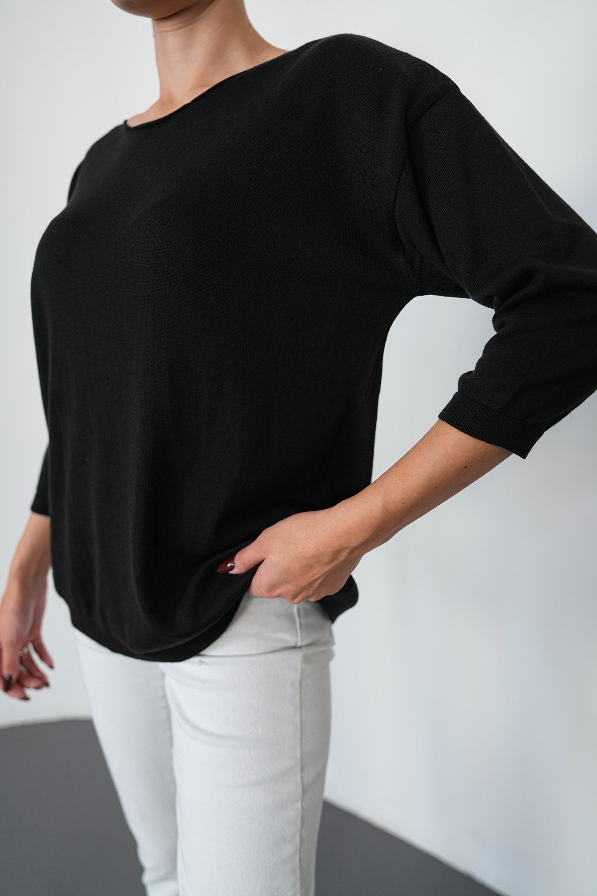 Oversize Kayık Yaka Triko Kazak