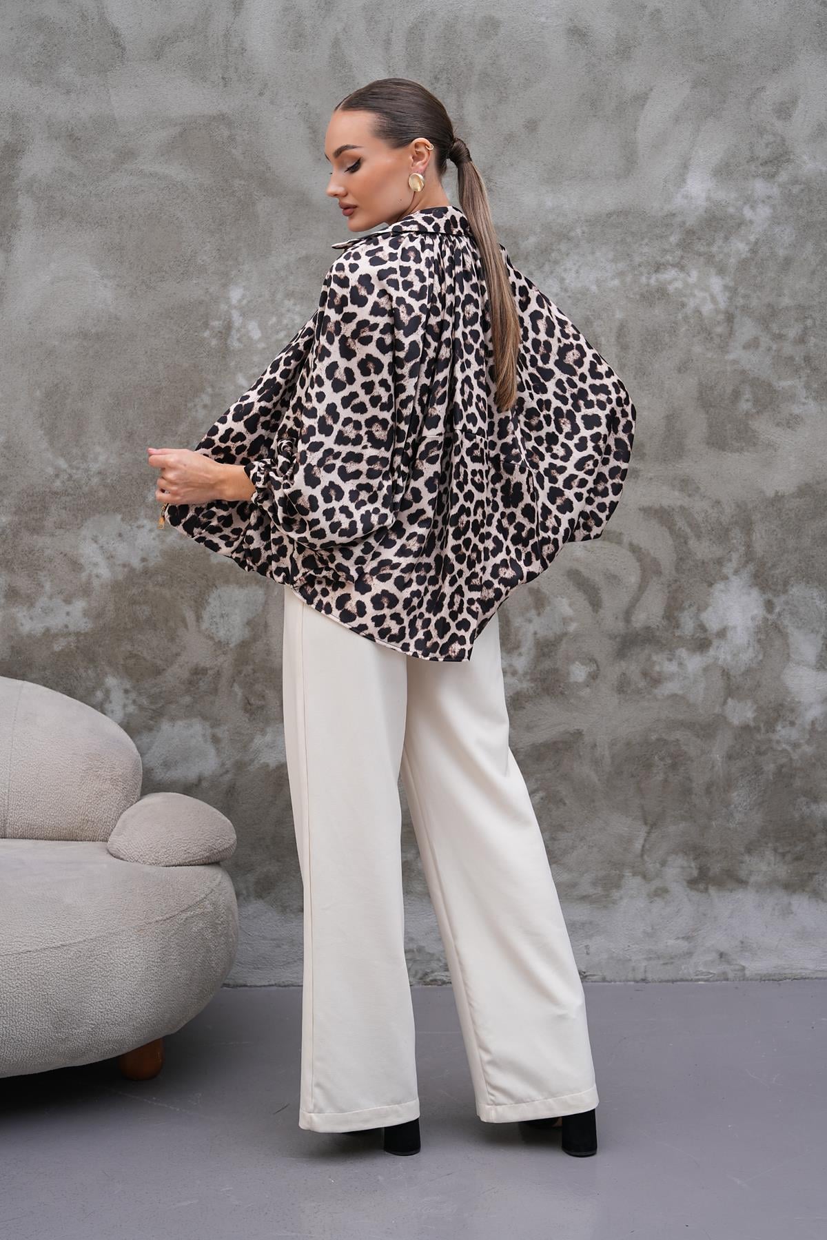 Saten Leopar Desen Ceket