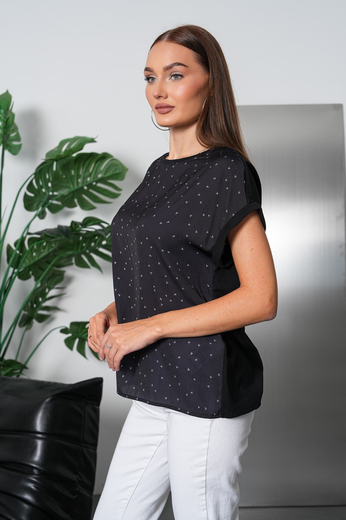 Soft Dokulu Mini Desenli Bluz