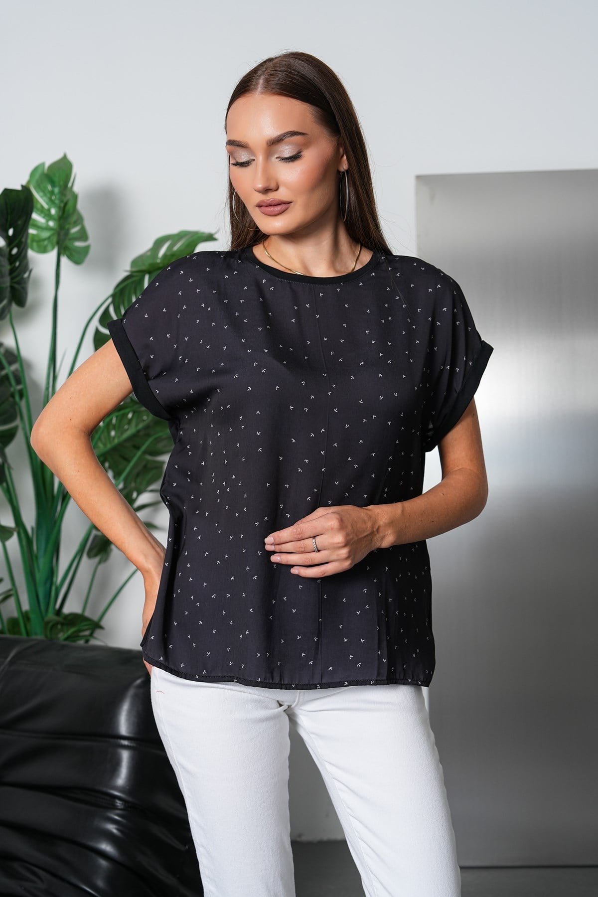 Soft Dokulu Mini Desenli Bluz