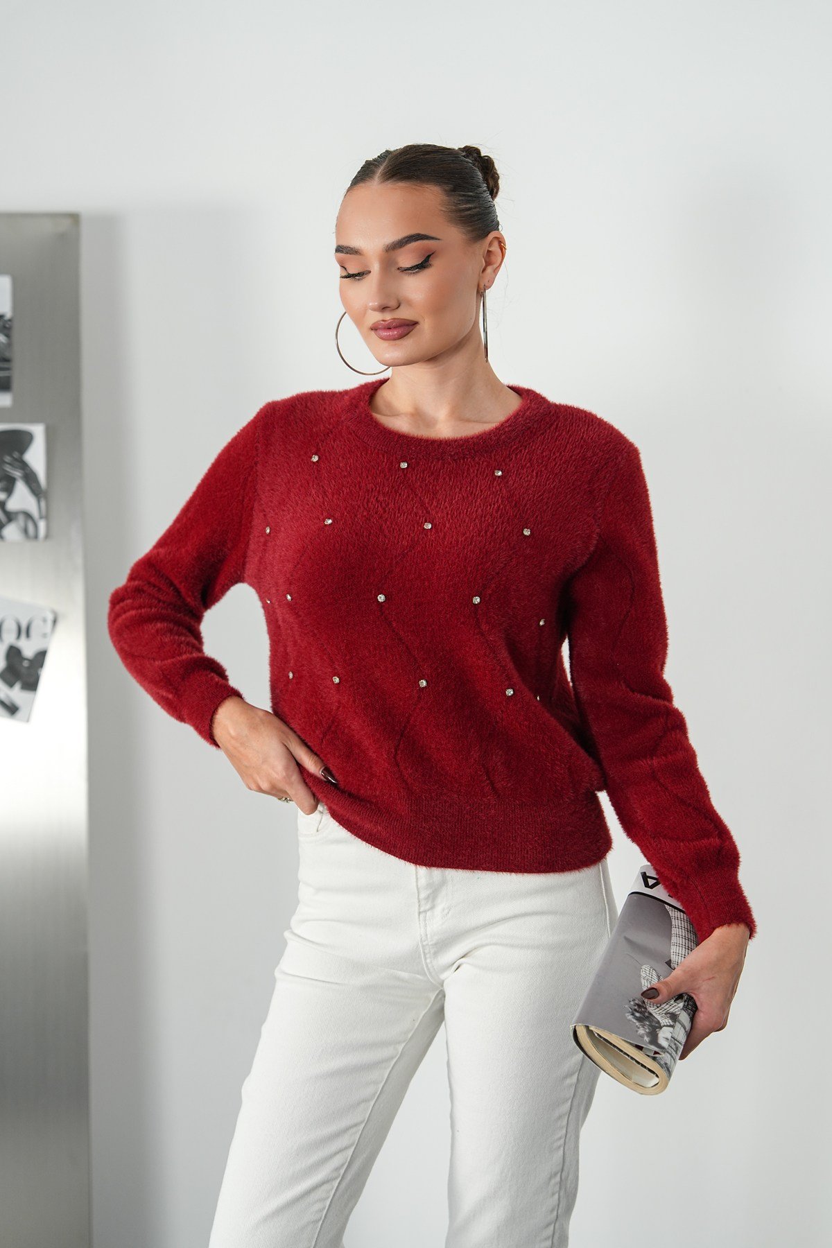 Taş Detaylı Soft Triko Kazak