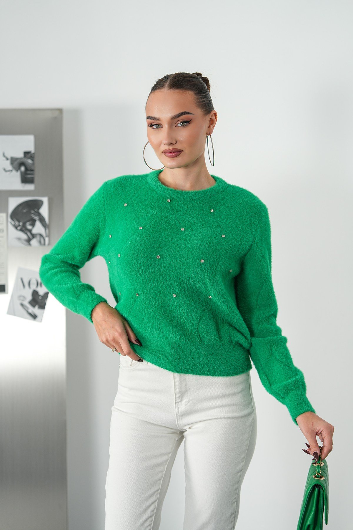 Taş Detaylı Soft Triko Kazak