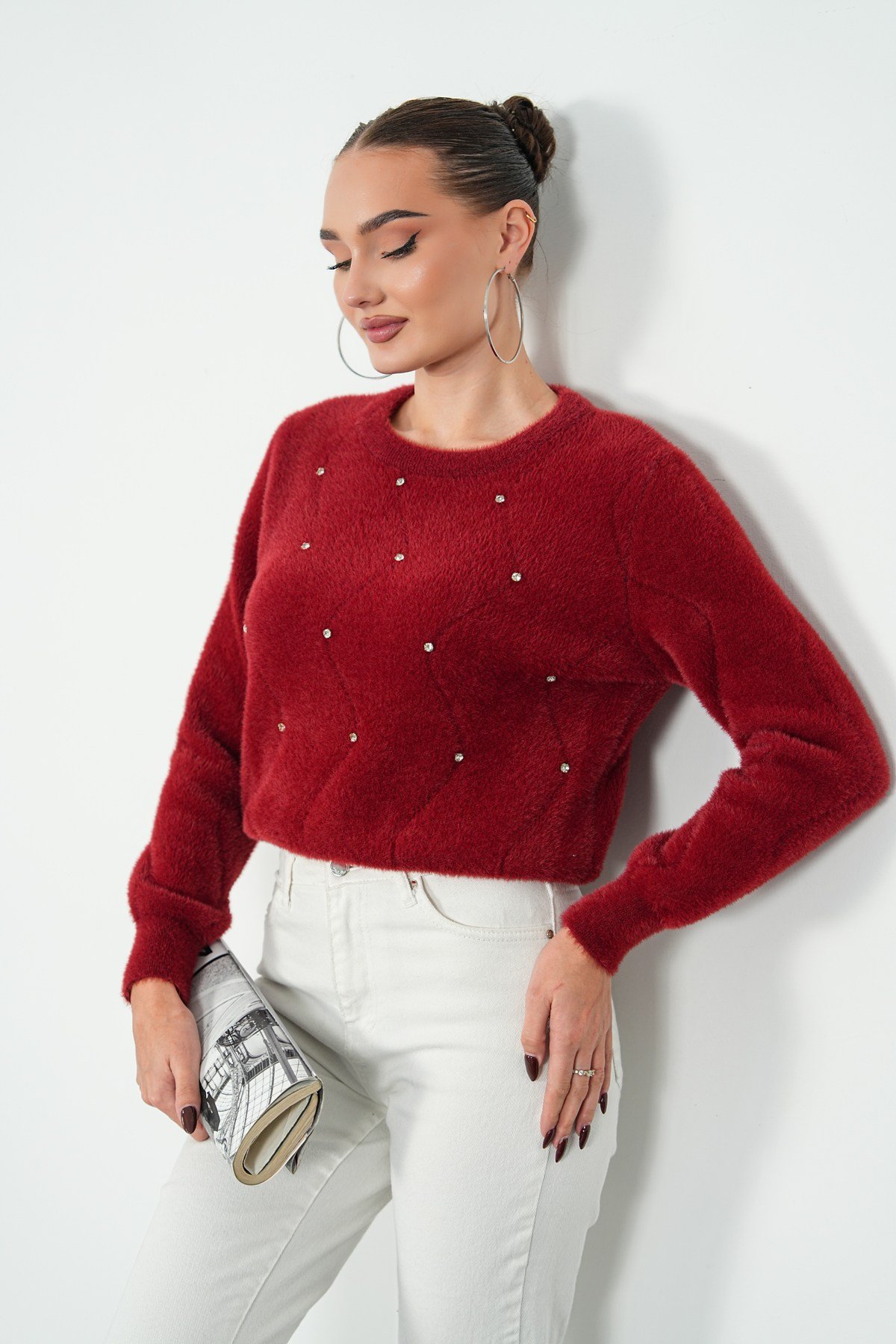 Taş Detaylı Soft Triko Kazak