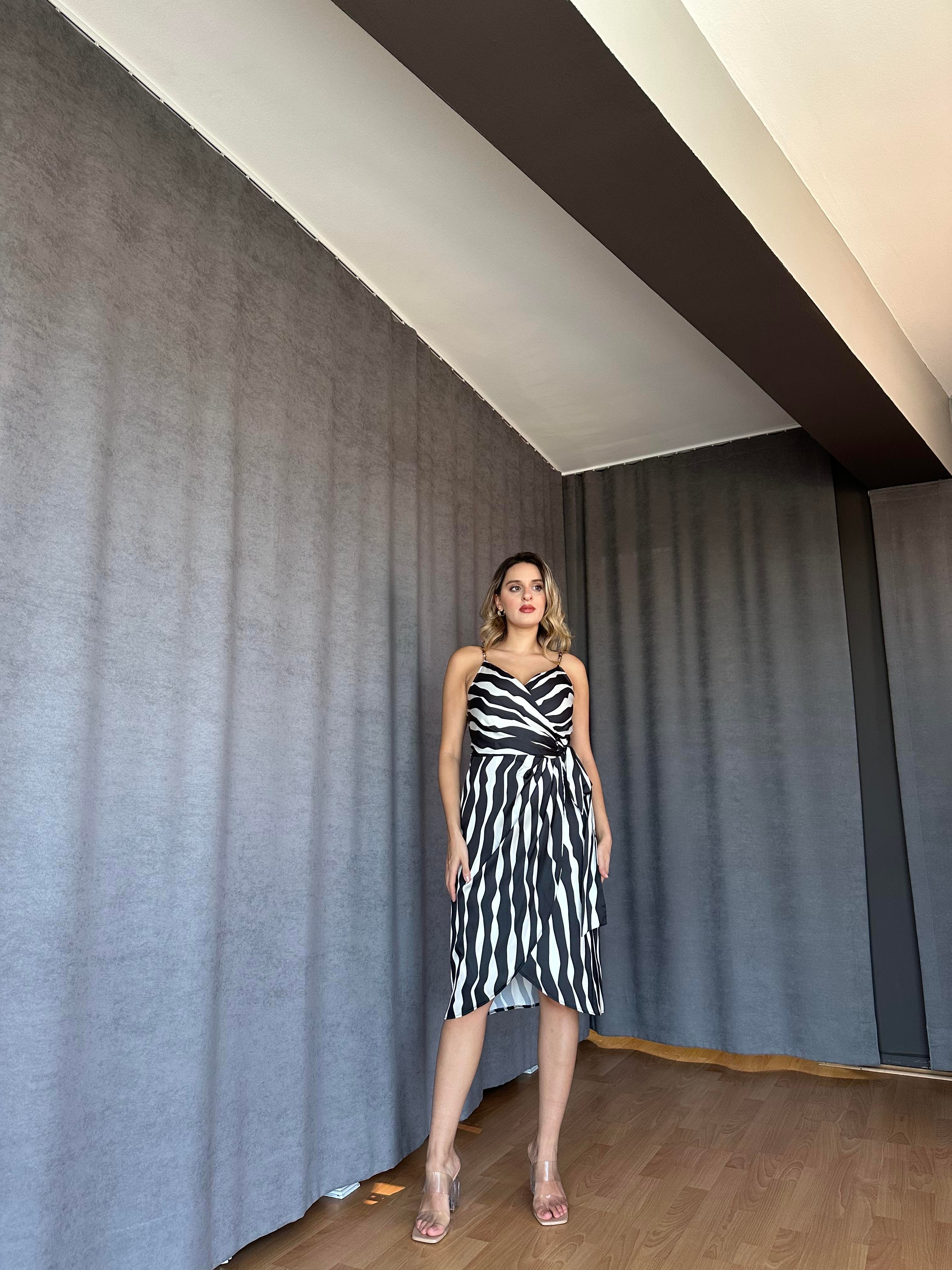 Zebra Desen Anvelop Elbise-İtalya
