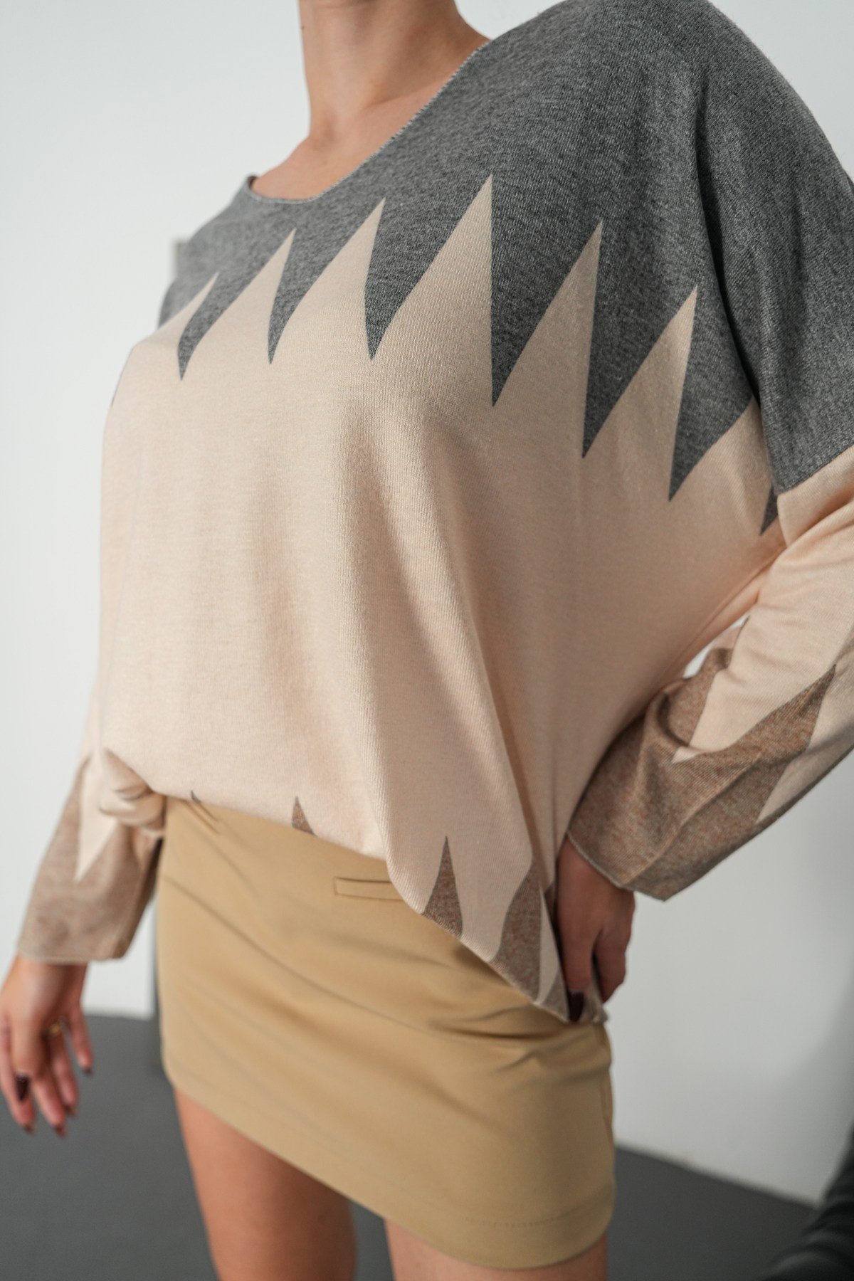 Zigzag Desenli İthal Triko
