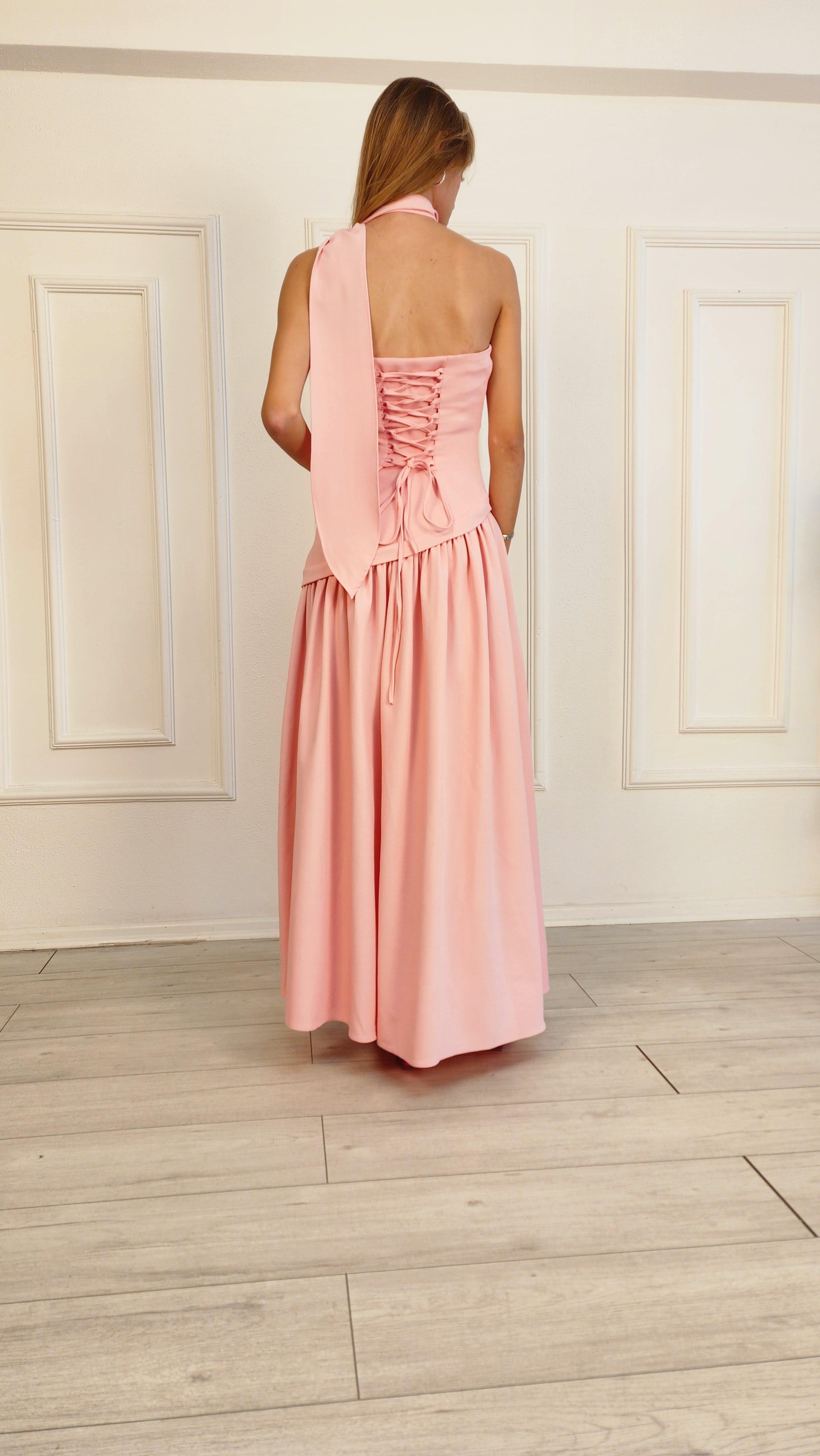 Pembe Straplez Yırtmaçlı Elbise 