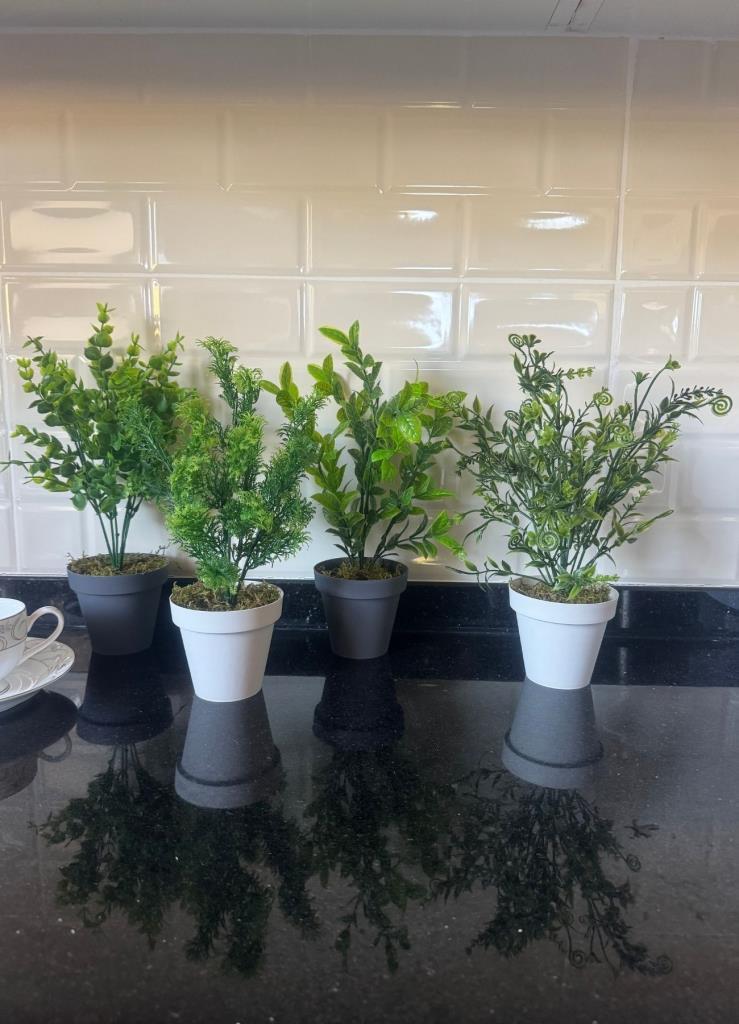 4lü Set Yapay Çiçek Mini Saksıda Yeşil Bitkiler 30cm
