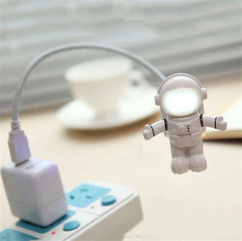 Astronot Lamba Led Usb Gece Lambası Klavye ışığı Kitap Okuma Işığı
