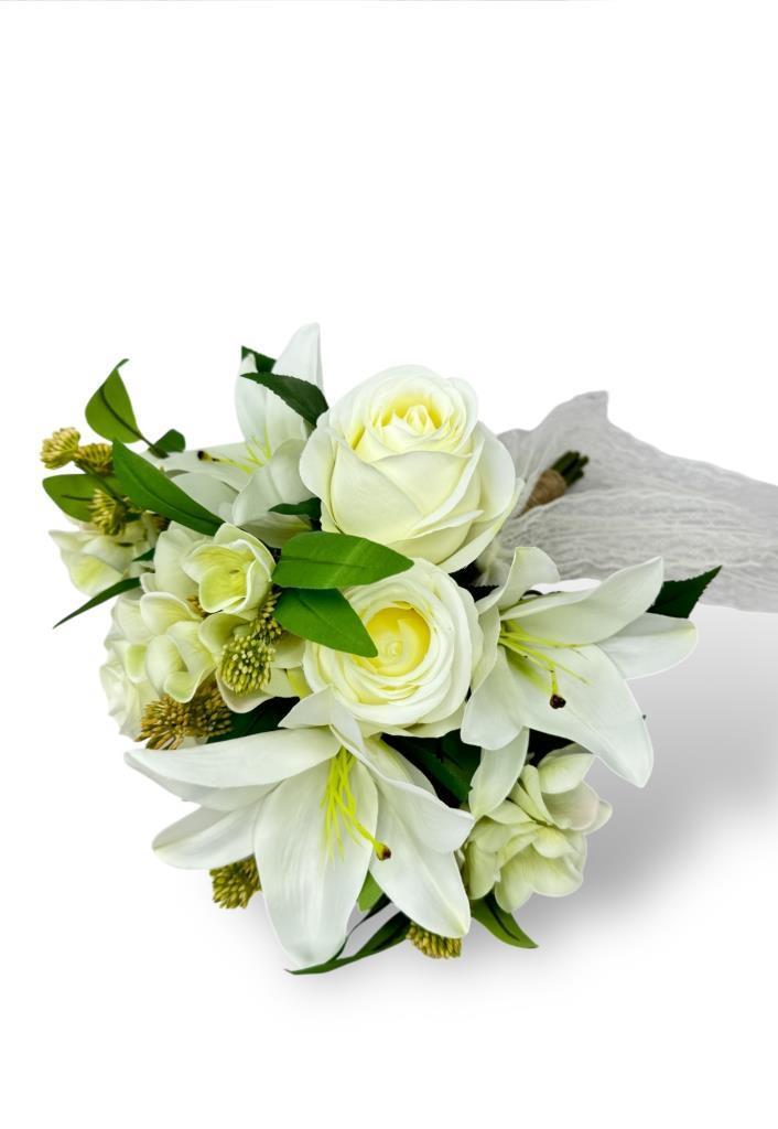 Gelin Çiçeği Yapay Çiçek Beyaz Gül Lilyum Ve Ortanca Aradallar Gelin Buketi