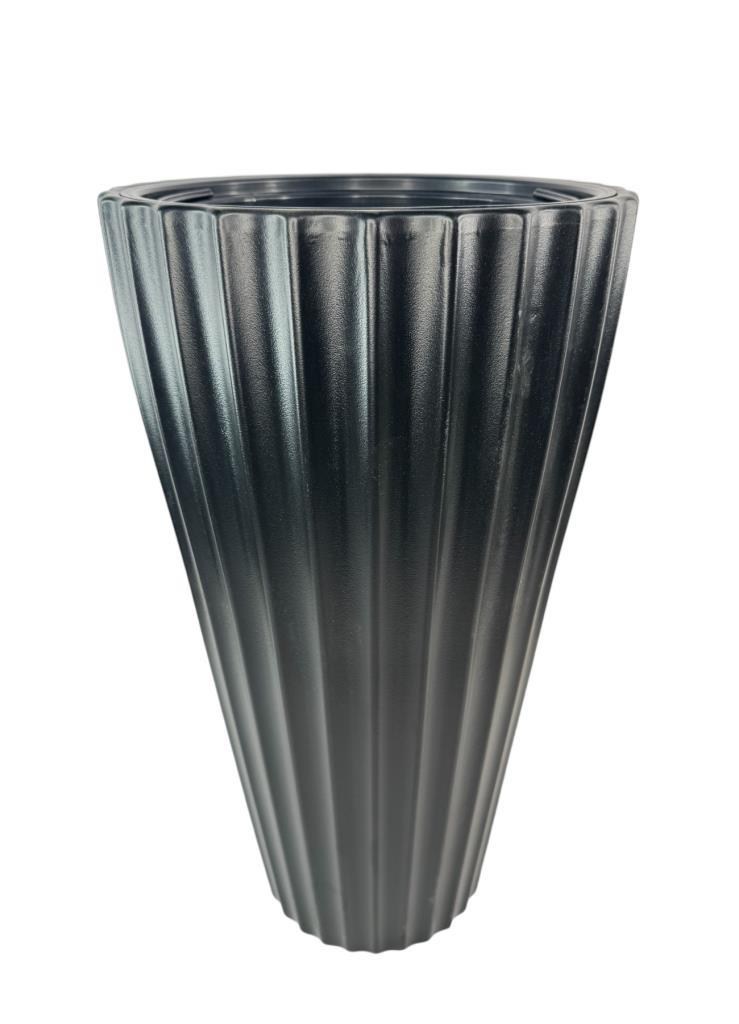 Siyah Lilyum Model Vazo Dekoratif Plastik Saksı 57cm 9 Litre İç Hacim Estetik ve Modern Tasarım