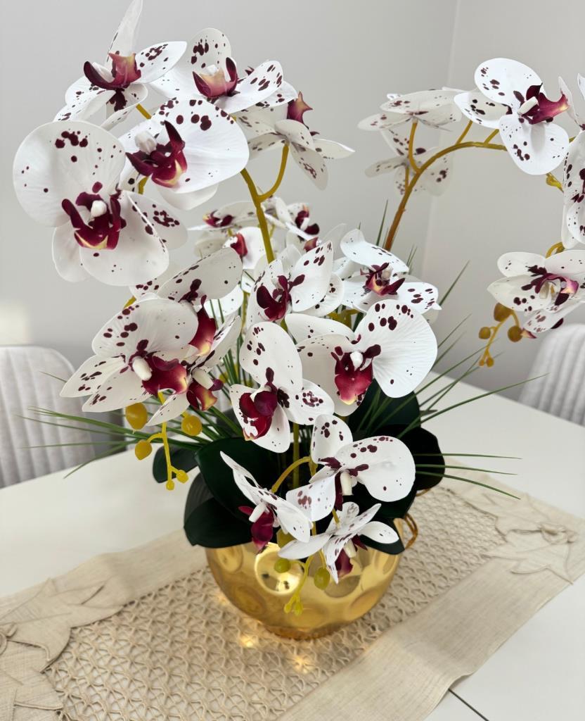 Yapay Çiçek 4lü Bordo Çilli Beyaz Islak Orkide Metal Yuvarlak Gold Vazoda Orkide 50cm