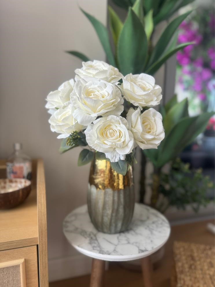 Yapay Çiçek 7li Gül Demeti 40*30cm 1.Kalite Büyükboy BEYAZ