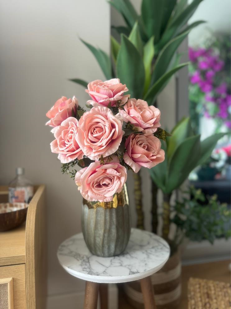 Yapay Çiçek 7li Gül Demeti 40*30cm 1.Kalite Büyükboy MERCAN PEMBE