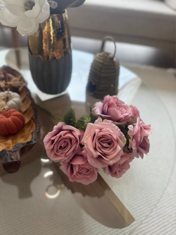 Yapay Çiçek 7li Gül Demeti 40*30cm 1.Kalite Büyükboy GÜLKURUSU PEMBE