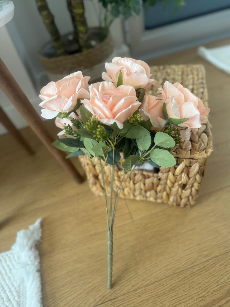 Yapay Çiçek 7li Gül Demeti 40*30cm 1.Kalite Büyükboy YAVRUAĞZI