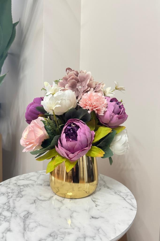 Yapay Çiçek Aranjmanı Gold Metal Vazoda Şakayık Gül Ve Krizantem Salon Çiçeği