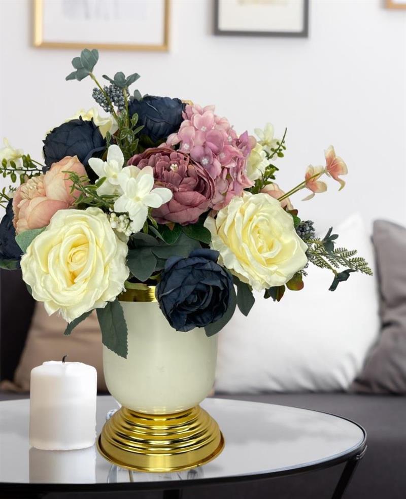 Yapay Çiçek Aranjmanı Metal Gold-Krem Vazolu Nişan Çiçeği İsteme Çiçeği Masa Üstü Çiçeği Arajman 