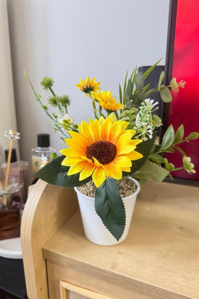 Yapay Çiçek Ay Çiçeği Aranjmanı Beyaz Plastik Saksılı 25cm Dekoratif Süs Çiçeği