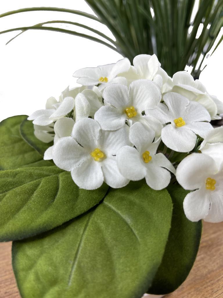 Yapay Çiçek Beyaz Saksıda Kadife Menekşe Gerçekçi Doku LİLA