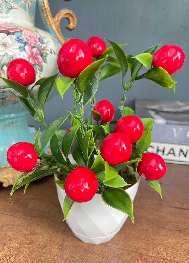 Yapay Çiçek Beyaz Saksıda Kiraz Demeti Kırmızı Top Çiçek 20cm