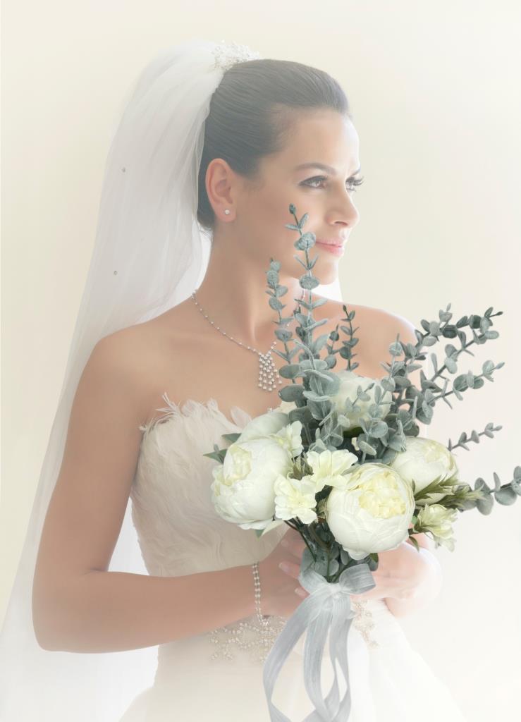 Yapay Çiçek Gelin Çiçeği Beyaz Şakayık Ve Okaliptus Gelin Buketi