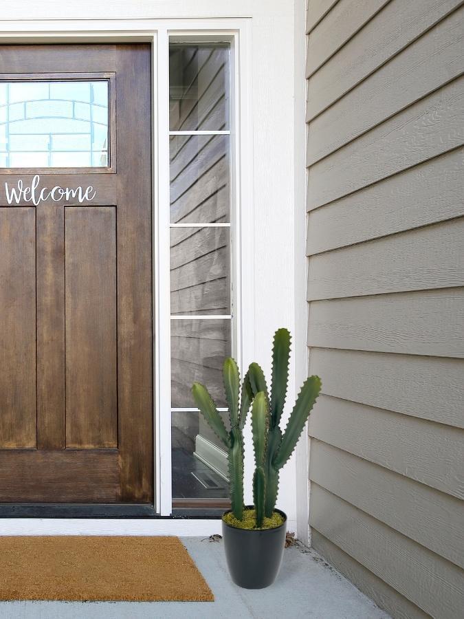 Yapay Çiçek Kaktüs Ağacı 3Köşeli 3Boy Siyah Saksıda 70*30cm sk4020