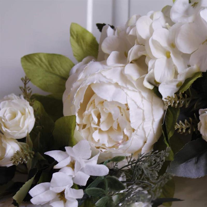 Yapay Çiçek Kapı Süsü Beyaz Şakayık Marsilya Güllü Yılbaşı Kapı Çelengi