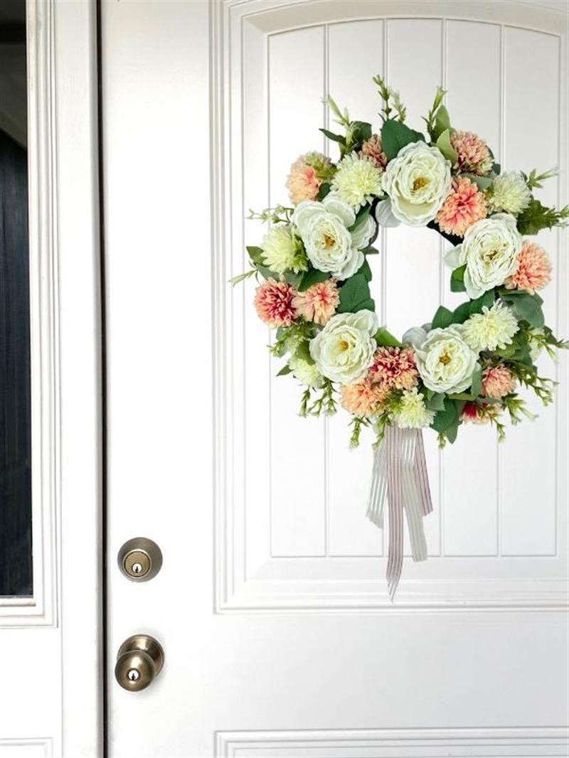 Yapay Çiçek Kapı Süsü Pembe Beyaz Krizantem Şakayık Yılbaşı Kapı Çelengi
